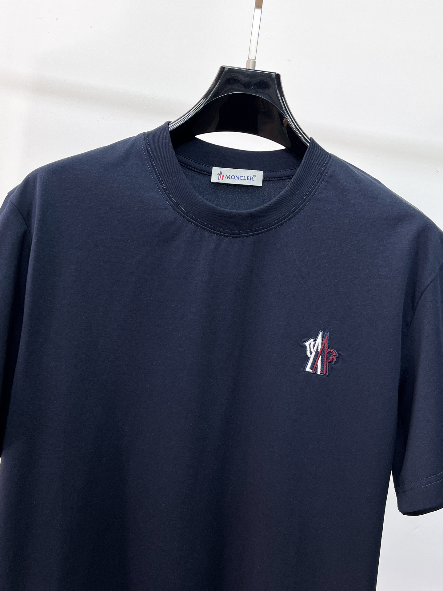 short sleeves